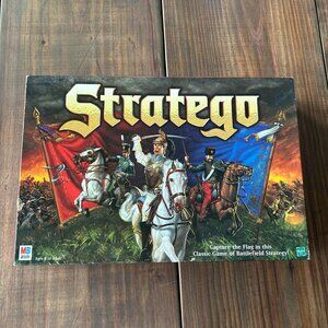 Stratego Board Game Capture the Flag 1999 Milton Bradley Vintage NEW Open Box